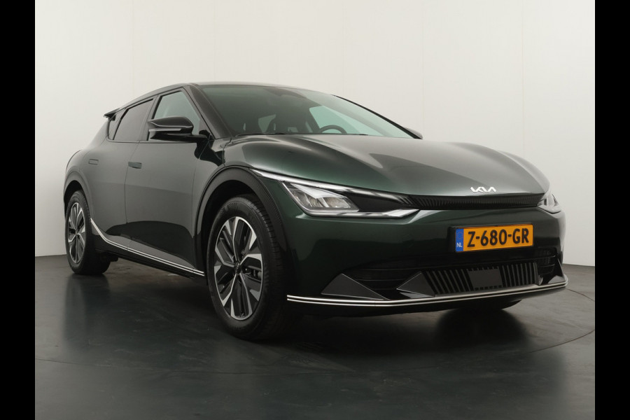 Kia Ev6 Plus 77.4 kWh Apple Carplay/ Android Auto - Cruise Control Adaptief - Dodehoekdetectie - Navigatie - Stoel/Stuurverwarming - Fabrieksgarantie tot 04-2031