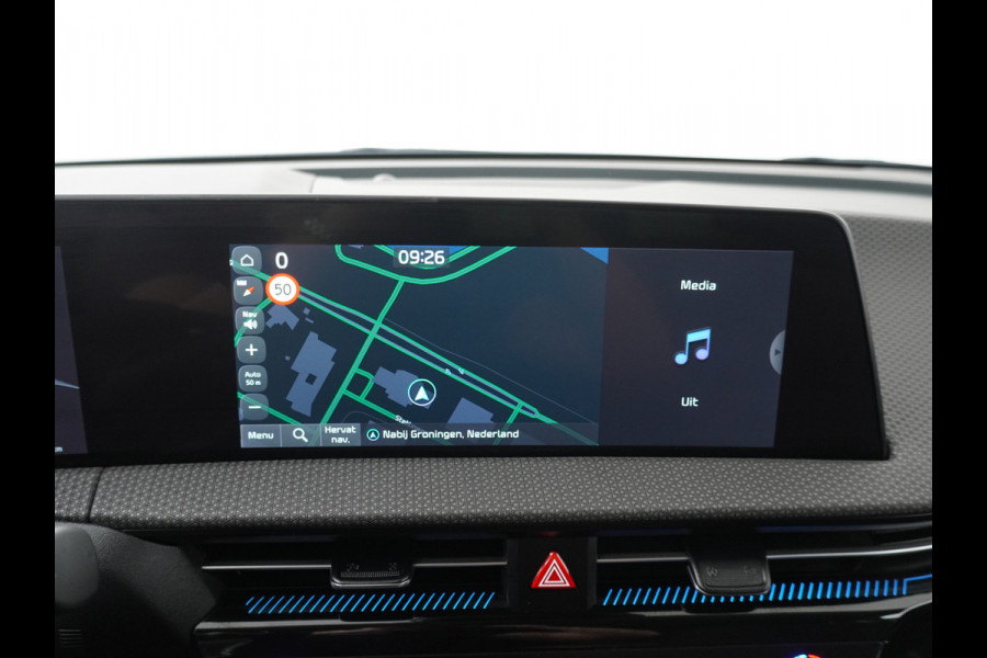 Kia Ev6 Plus 77.4 kWh Apple Carplay/ Android Auto - Cruise Control Adaptief - Dodehoekdetectie - Navigatie - Stoel/Stuurverwarming - Fabrieksgarantie tot 04-2031