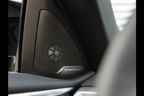 BMW 4 Serie Cabrio M440i xDrive - Individual Leder - Stoelventilatie - Standkachel