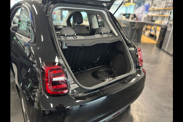 Fiat 500E 3+1 Icon 42 kWh NAVIGATIE LM VELGEN CRUISE CONTROL CLIMATE CONTROL
