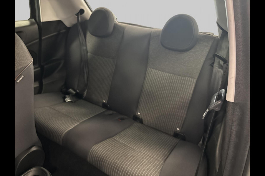 Fiat 500 3+1 Icon 42 kWh NAVIGATIE LM VELGEN CRUISE CONTROL CLIMATE CONTROL