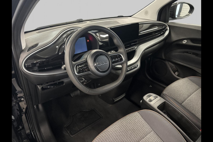 Fiat 500 3+1 Icon 42 kWh NAVIGATIE LM VELGEN CRUISE CONTROL CLIMATE CONTROL