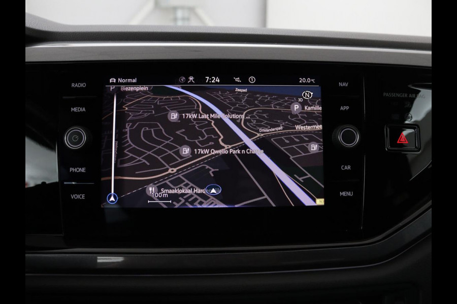 Volkswagen Polo 1.0 TSI R-Line | Stoelverwarming | Camera | Carplay | Climate control | Adaptive cruise | Full LED | Navigatie | Virtual Cockpit