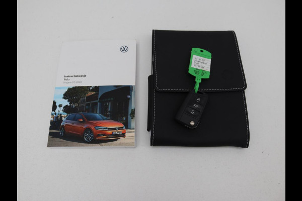 Volkswagen Polo 1.0 TSI R-Line | Stoelverwarming | Camera | Carplay | Climate control | Adaptive cruise | Full LED | Navigatie | Virtual Cockpit