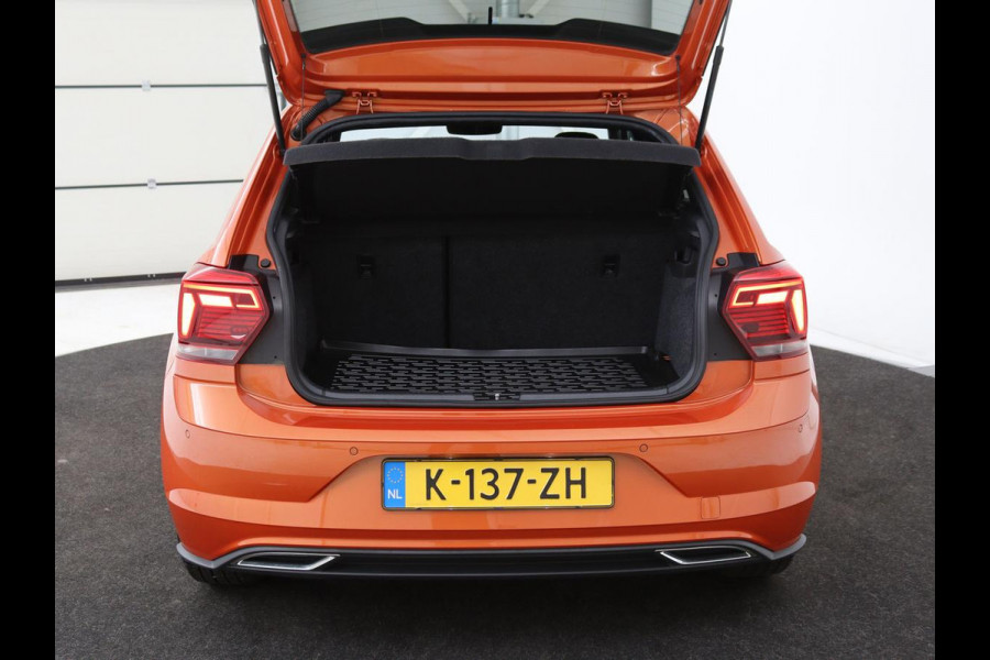 Volkswagen Polo 1.0 TSI R-Line | Stoelverwarming | Camera | Carplay | Climate control | Adaptive cruise | Full LED | Navigatie | Virtual Cockpit
