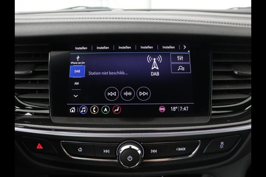 Opel Insignia 1.5 CDTI Business Elegance | Stoel & stuurverwarming | Trekhaak | Camera | Matrix LED | Carplay | Keyless | Navigatie