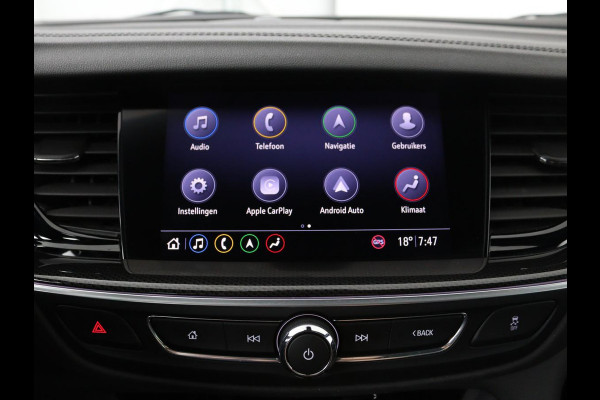 Opel Insignia 1.5 CDTI Business Elegance | Stoel & stuurverwarming | Trekhaak | Camera | Matrix LED | Carplay | Keyless | Navigatie