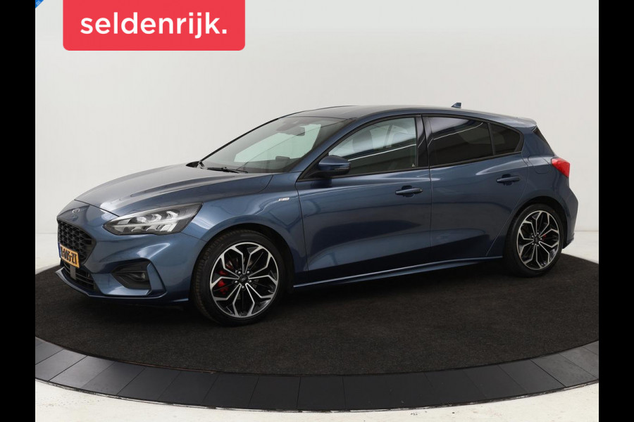 Ford Focus 1.0 EcoBosst Hybrid ST Line X | Stoel & stuurverwarming | Camera | Full LED | Carplay | Keyless | Climate control | Cruise control