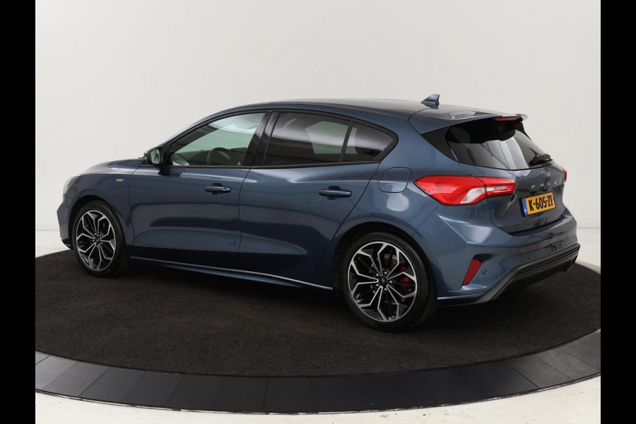 Ford Focus 1.0 EcoBosst Hybrid ST Line X | Stoel & stuurverwarming | Camera | Full LED | Carplay | Keyless | Climate control | Cruise control
