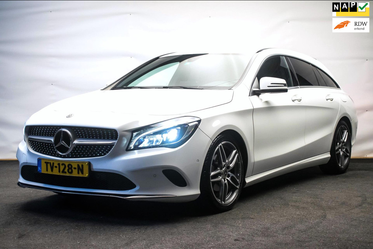 Mercedes-Benz CLA-Klasse Shooting Brake 180 D AMG Line Upgrade Edition Automaat ORG NL [ LED Diamond Grill Camera Stoelverwarming]