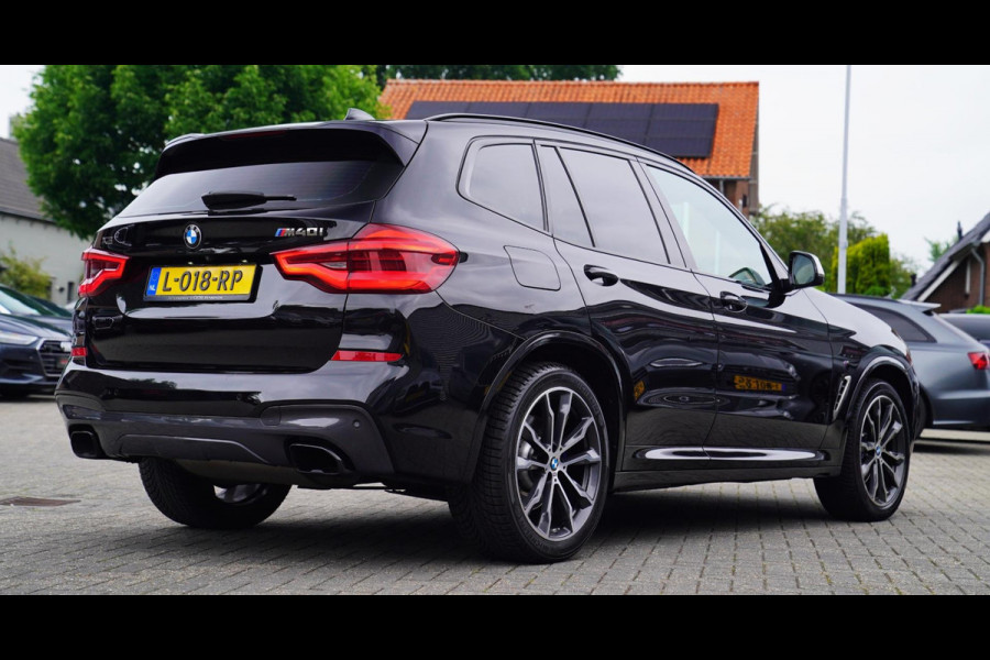BMW X3 M40i xDrive High Executive | Panorama | Sfeerverlichting | Adaptieve LED | Achteruitrijcamera | Head up Display | NAP |