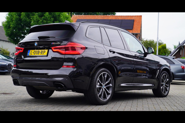 BMW X3 M40i xDrive High Executive | Panorama | Sfeerverlichting | Adaptieve LED | Achteruitrijcamera | Head up Display | NAP |