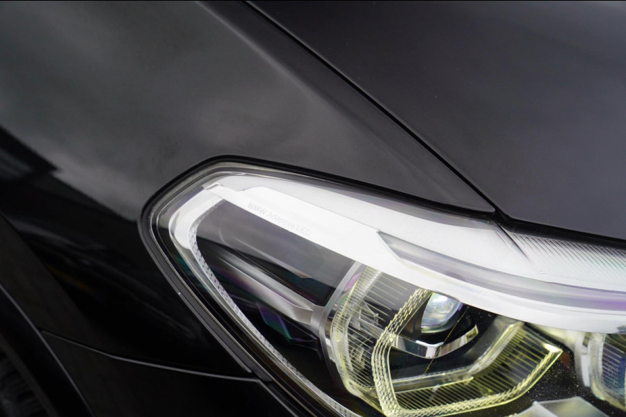 BMW X3 M40i xDrive High Executive | Panorama | Sfeerverlichting | Adaptieve LED | Achteruitrijcamera | Head up Display | NAP |