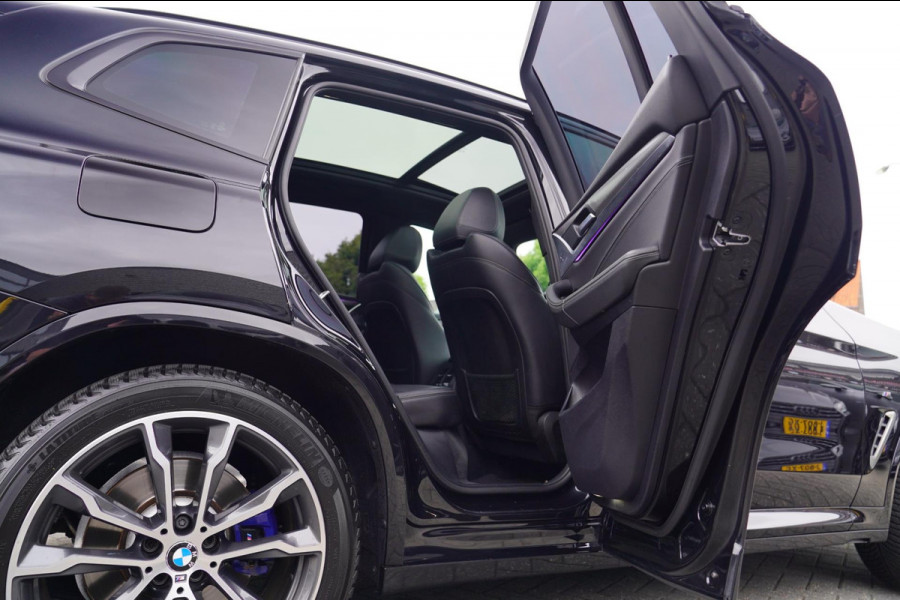 BMW X3 M40i xDrive High Executive | Panorama | Sfeerverlichting | Adaptieve LED | Achteruitrijcamera | Head up Display | NAP |