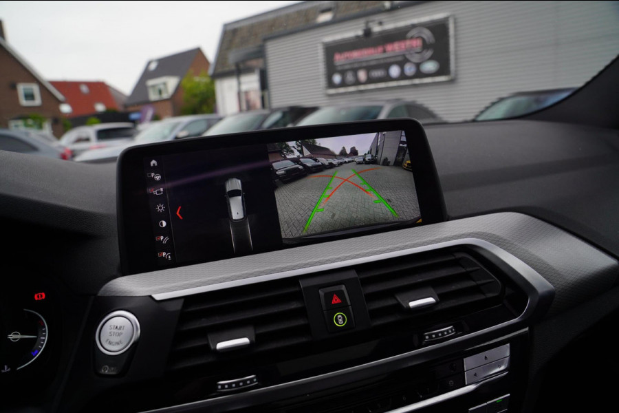 BMW X3 M40i xDrive High Executive | Panorama | Sfeerverlichting | Adaptieve LED | Achteruitrijcamera | Head up Display | NAP |