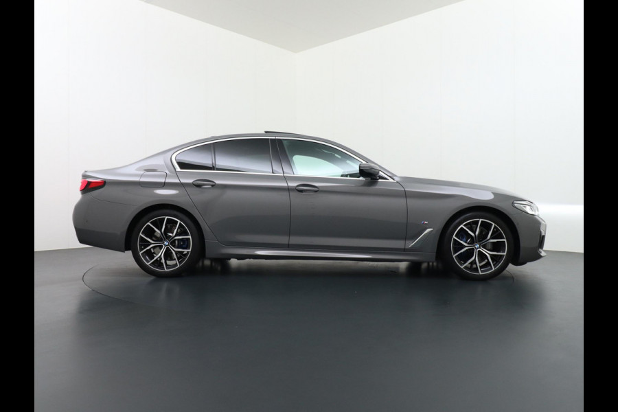 BMW 5 Serie 530e High Executive M SPORT MEMORY SEAT | HARMAN&KARDON AUDIO | CAMERA | DODE HOEK | STUURWIELVERWARMING | SCHUIFDAK RIJKLAARPRIJS incl. 12mnd BOVAG