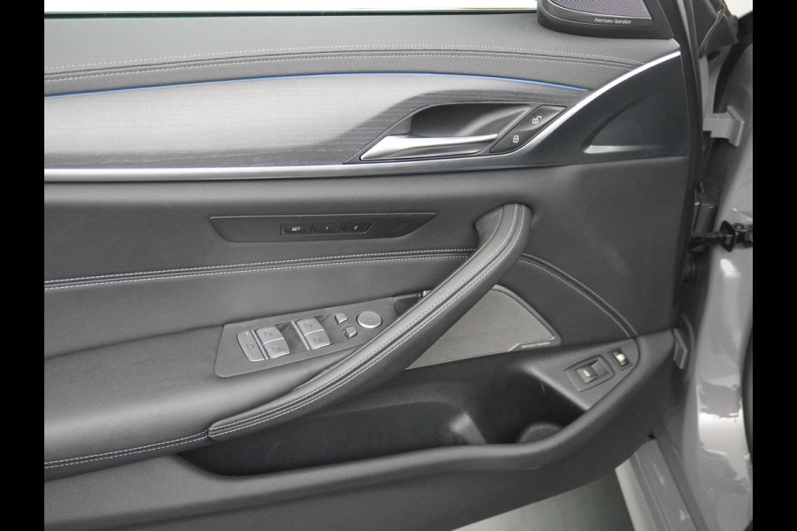 BMW 5 Serie 530e High Executive M SPORT MEMORY SEAT | HARMAN&KARDON AUDIO | CAMERA | DODE HOEK | STUURWIELVERWARMING | SCHUIFDAK RIJKLAARPRIJS incl. 12mnd BOVAG