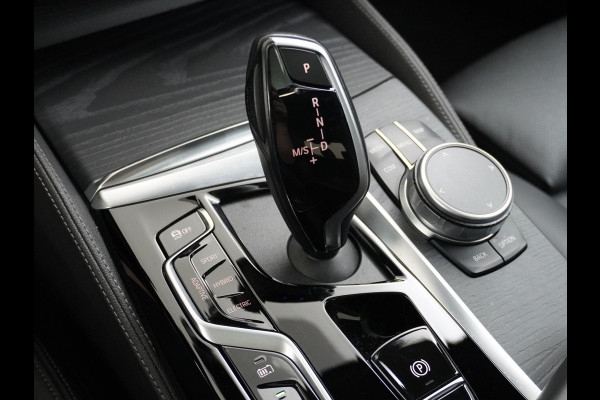 BMW 5 Serie 530e High Executive M SPORT MEMORY SEAT | HARMAN&KARDON AUDIO | CAMERA | DODE HOEK | STUURWIELVERWARMING | SCHUIFDAK RIJKLAARPRIJS incl. 12mnd BOVAG