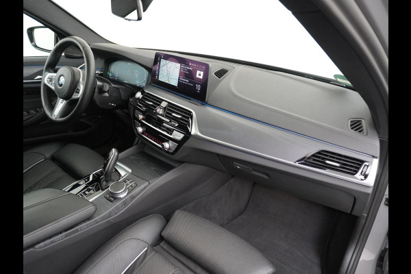 BMW 5 Serie 530e High Executive M SPORT MEMORY SEAT | HARMAN&KARDON AUDIO | CAMERA | DODE HOEK | STUURWIELVERWARMING | SCHUIFDAK RIJKLAARPRIJS incl. 12mnd BOVAG