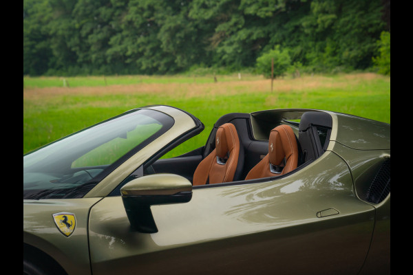 Ferrari 296 GTS 3.0 V6 | Verde Masoni | Atelier | New Car | Full carbon | Lift