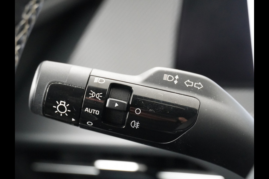 Kia Ev6 GT-Line 77.4 kWh - Elektrisch glazen schuif-/kanteldak - Apple Carplay/Android Auto  - Fabrieksgarantie tot 05-2029