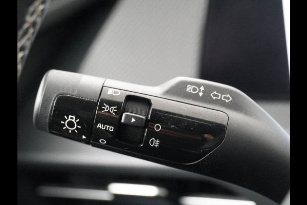 Kia Ev6 GT-Line 77.4 kWh - Elektrisch glazen schuif-/kanteldak - Apple Carplay/Android Auto  - Fabrieksgarantie tot 05-2029