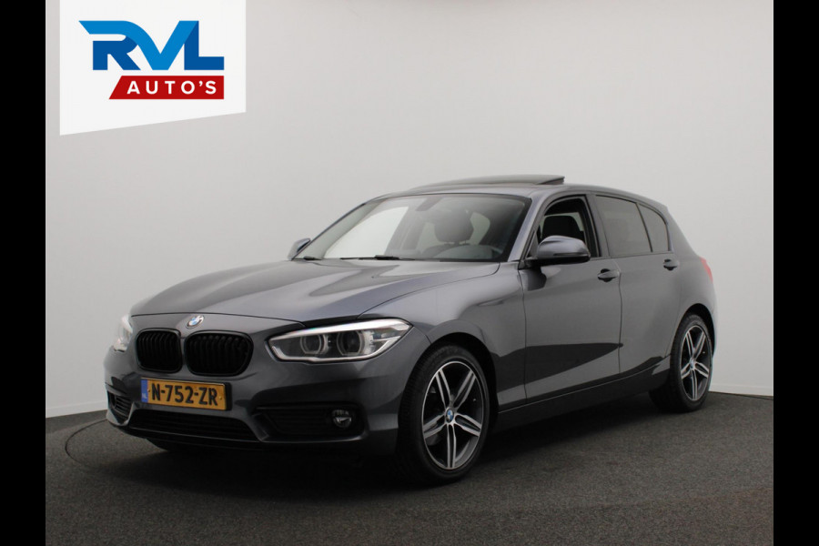 BMW 1-serie 118i High Executive * Trekhaak * Panoramadak Leder Stoelverwarming