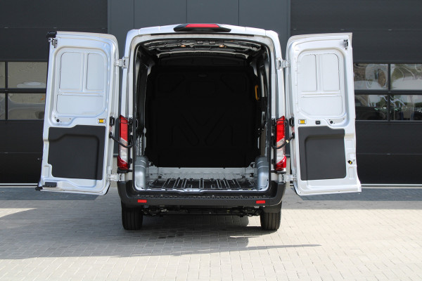 Ford Transit 350 2.0 TDCI L2H2 Limited 165pk - Adaptive Cruise - Xenon - Navi - Blind Spot - 360 camera - Rijklaar