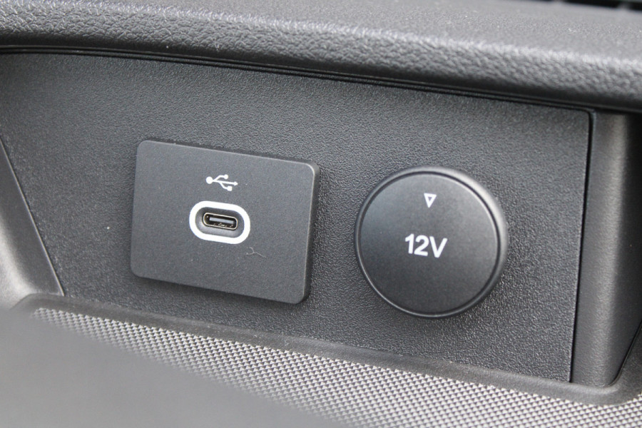 Ford Transit 350 2.0 TDCI L2H2 Limited 165pk - Adaptive Cruise - Xenon - Navi - Blind Spot - 360 camera - Rijklaar