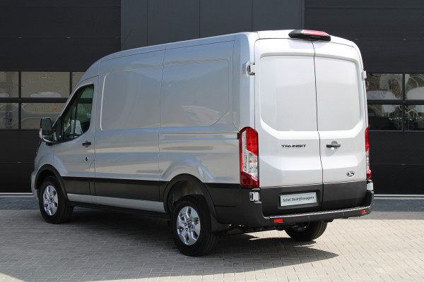 Ford Transit 350 2.0 TDCI L2H2 Limited 165pk - Adaptive Cruise - Xenon - Navi - Blind Spot - 360 camera - Rijklaar