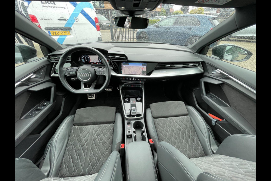 Audi A3 Limousine 35 TFSI S edition | full options