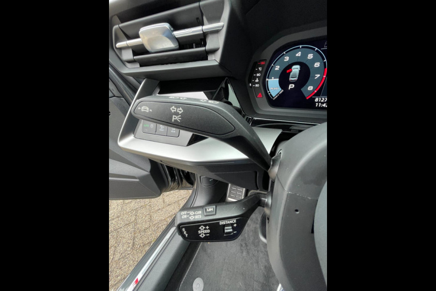 Audi A3 Limousine 35 TFSI S edition | full options