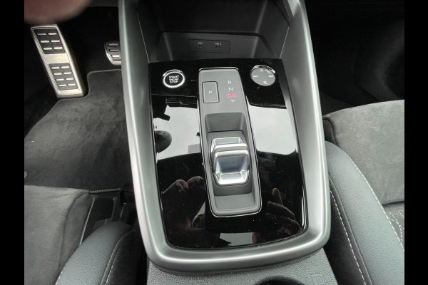 Audi A3 Limousine 35 TFSI S edition | full options
