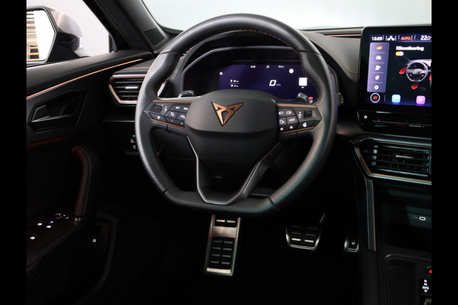 CUPRA Formentor 1.4 e-Hybrid VZ Performance 245 pk Automaat (DSG) | Navigatie | Parkeersensoren (Park assist) | Achteruitrijcamera | Stoelverwarming | Lichtmetalen velgen 19" |