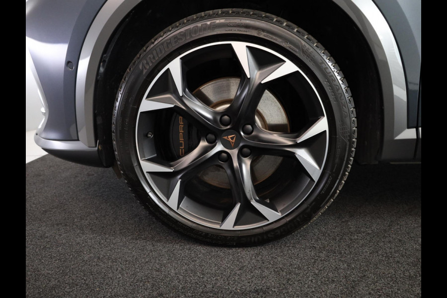CUPRA Formentor 1.4 e-Hybrid VZ Performance 245 pk Automaat (DSG) | Navigatie | Parkeersensoren (Park assist) | Achteruitrijcamera | Stoelverwarming | Lichtmetalen velgen 19" |