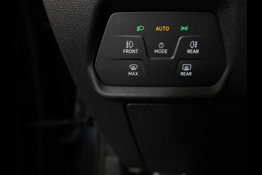 CUPRA Formentor 1.4 e-Hybrid VZ Performance 245 pk Automaat (DSG) | Navigatie | Parkeersensoren (Park assist) | Achteruitrijcamera | Stoelverwarming | Lichtmetalen velgen 19" |