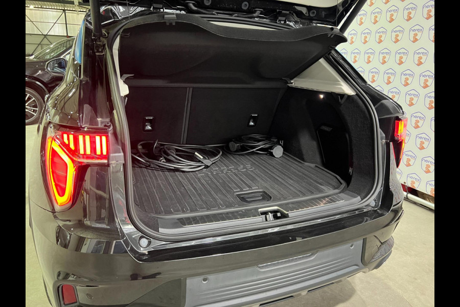 Lynk & Co 01 1.5 PANO/CAMERA/AUTO-PILOT/MEMORY/APPLE-CARPLAY