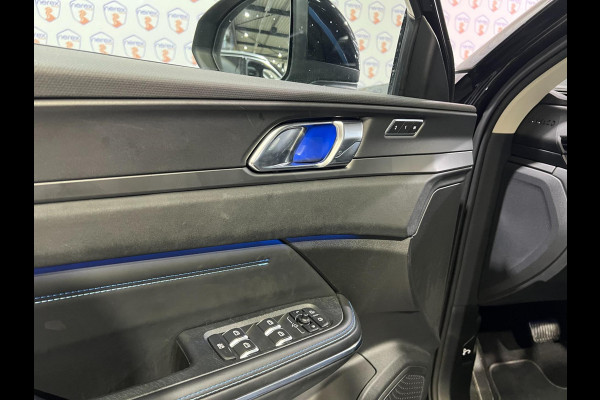 Lynk & Co 01 1.5 PANO/CAMERA/AUTO-PILOT/MEMORY/APPLE-CARPLAY