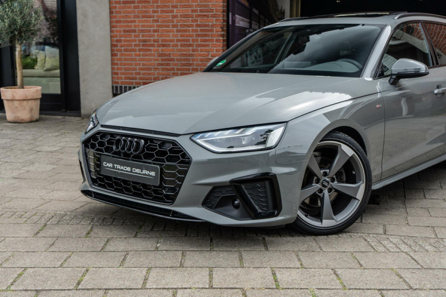 Audi A4 Avant 35 TFSI S-Line Pano / Camera / Trekhaak