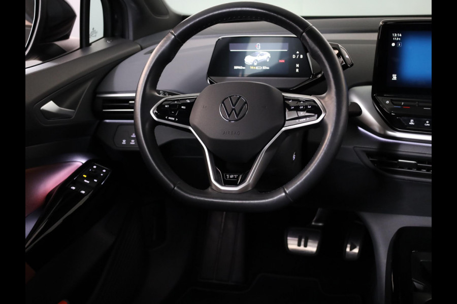 Volkswagen ID.4 First 77 kWh 204 PK | Navigatie | Cruise control | 20" LM velgen |