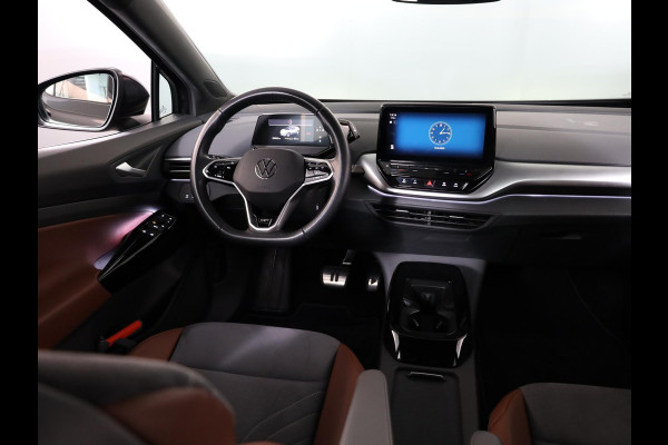 Volkswagen ID.4 First 77 kWh 204 PK | Navigatie | Cruise control | 20" LM velgen |