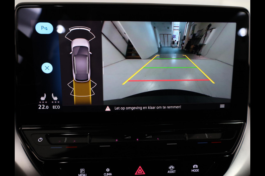 Volkswagen ID.4 First 77 kWh 204 PK | Navigatie | Cruise control | 20" LM velgen |