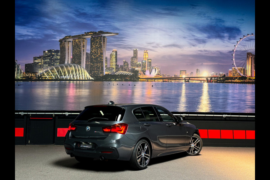 BMW 1-serie M140i xDrive High Executive 6cilinder|Pano|H/K|Leder|Memory|340pk