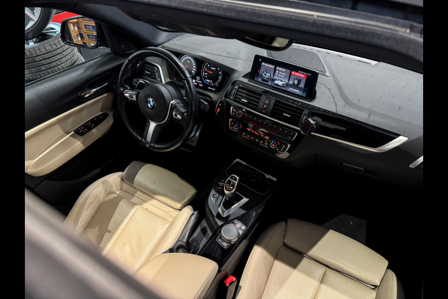 BMW 1-serie M140i xDrive High Executive 6cilinder|Pano|H/K|Leder|Memory|340pk