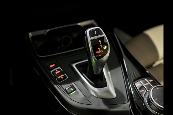 BMW 1-serie M140i xDrive High Executive 6cilinder|Pano|H/K|Leder|Memory|340pk