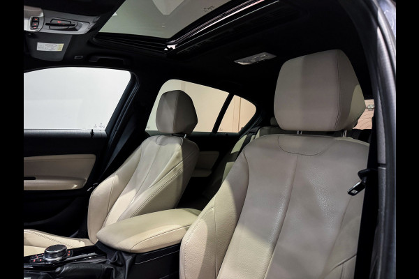 BMW 1-serie M140i xDrive High Executive 6cilinder|Pano|H/K|Leder|Memory|340pk