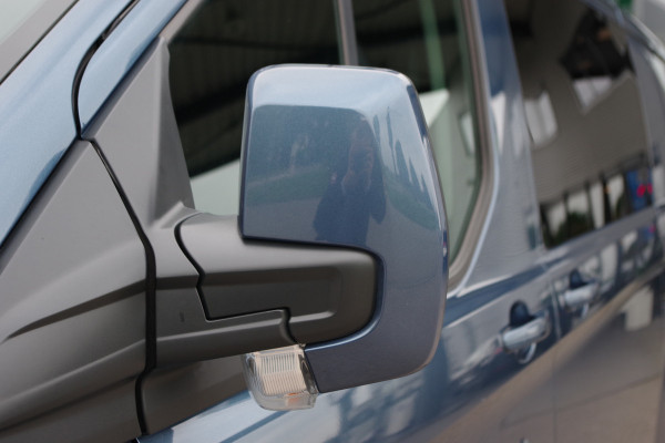Ford Transit Custom 280 2.0 TDCI L1H1 Limited DC, Camera, Trekhaak, 2x Schuifdeur, Winterpakket