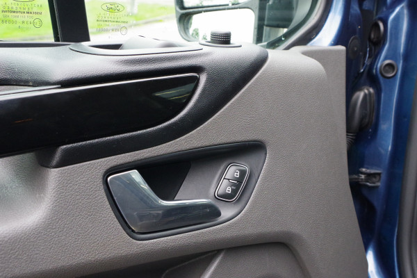 Ford Transit Custom 280 2.0 TDCI L1H1 Limited DC, Camera, Trekhaak, 2x Schuifdeur, Winterpakket