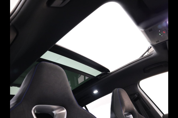Volkswagen Tiguan R-Line-Edition 1.5 eHybrid 200 kW / 272 pk SUV 6 v Panoramadak | Navigatie | Parkeersensoren | Camera