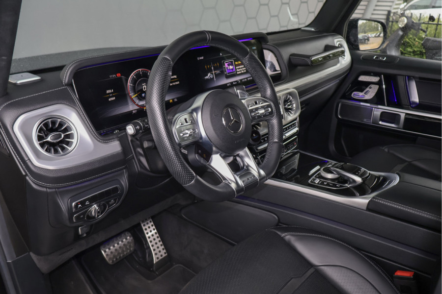 Mercedes-Benz G-Klasse 63 AMG KLASSE | MASSAGE | ADAPTIVE CRUISE | STOELVERKOELING & VERWARMING | PANORAMADAK | TREKHAAK | BURMESTER | SFEERVERLICHTING G63